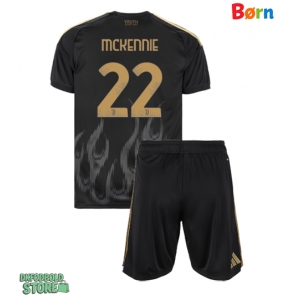 Juventus Weston McKennie #22 Replika Babytøj Tredje sæt Børn 2026-27 Kortærmet (+ Korte bukser)